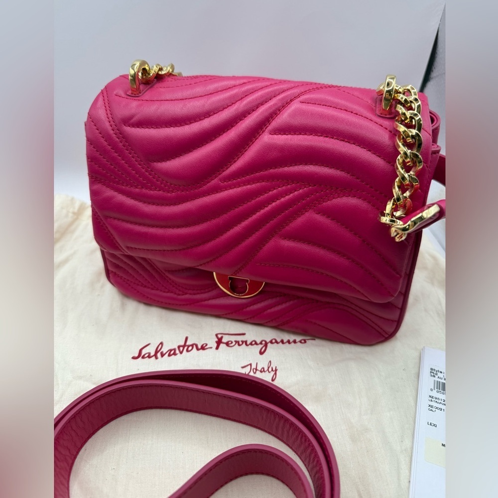 Pink Salvatore Ferragamo quilted Lexi shoulder bag - Picture 2 of 14